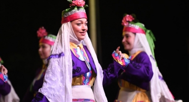 Bornova Belediyesi'nde Halk Dansları Festivali hazırlığı