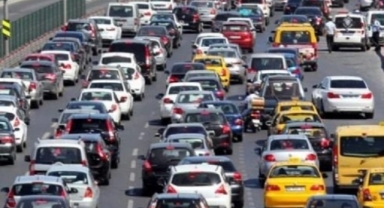 Sokaklarda 19 Mayıs coşkusu: Bugün İzmir'de o yollar trafiğe kapalı olacak