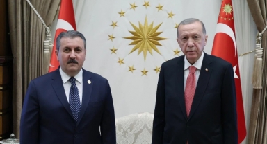 Destici’den “Cumhurbaşkanı Yardımcılığı” iddialarına yanıt: “Teklif gelirse değerlendiririz” 