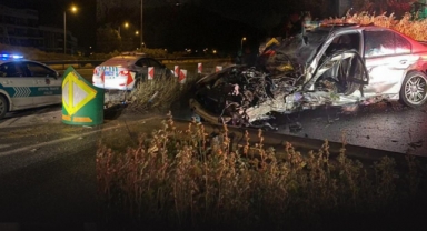 İzmir’de korkunç kaza... Arabasında sıkışarak can verdi 