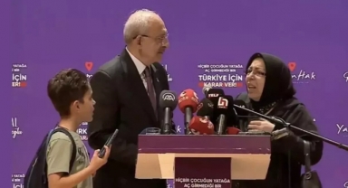 Kürsüye çıkan vatandaş feryat etti: 