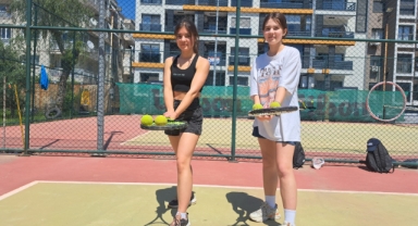 Rus tenisçi kardeşler Bostanlıspor'da!