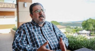 Sabah Gazetesi Yazarı Engin Ardıç hayatını kaybetti