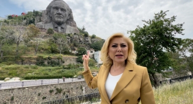 Şebnem Bursalı CHP'li belediyeleri hedef aldı: 