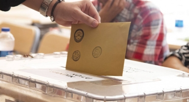 Sidney'de açılmamış oy pusulasında AK Parti'ye evet mührü çıktı