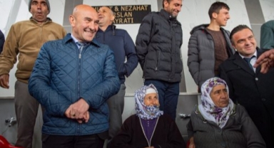 Soyer ziyaret etmişti... İzmir'in o köyünde oylar nasıl dağıldı?