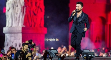 Tarkan'dan İzmir paylaşımı: Birlik olmamız, huzur içinde yaşamamız lazım