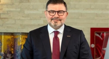 AK Partili Saygılı Tunç Soyer’i hedef aldı: “Şatosundan çıkıp şehrin sorunlarıyla ilgilenmeye davet ediyorum”