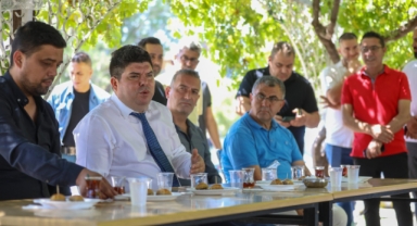 Başkan Kılıç mesai arkadaşlarıyla bayramlaştı... 