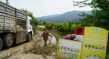 Efes Selçuk Belediyesi'nden çevreci hamle... Zirai atık toplama noktaları oluşturuldu