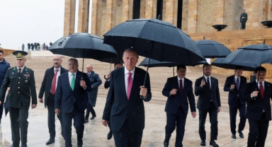 Erdoğan'dan Anıtkabir ziyareti: 