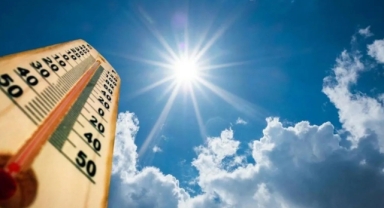 Güneş yüzünü gösterdi… İzmir'e yaz geldi!