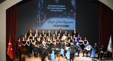 Karabağlarlı sanatseverler 