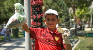 Konak Belediyesi Çevre Haftası'nı çocuklarla kutladı... 