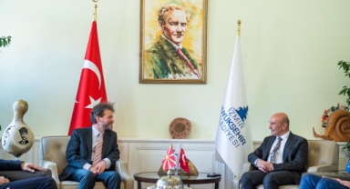 Kuzey Makedonya Ankara Büyükelçisi'nden Başkan Soyer'e ziyaret: