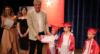 Nar Çiçekleri mezun oldu! 