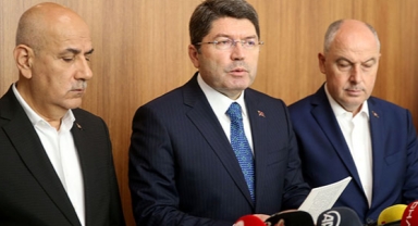 Adalet Bakanı Tunç: Deprem bölgesinde 118 müteahhit, 192 yapı sorumlusu, 23 yapı sahibi tutuklandı