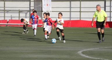 Bayraklı'da 100.yıla özel 