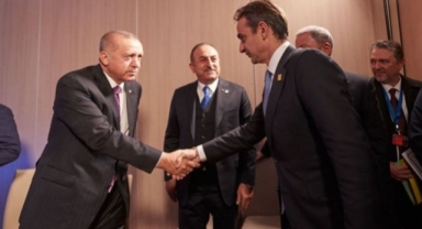 Erdoğan ve Miçotakis bir araya geldi