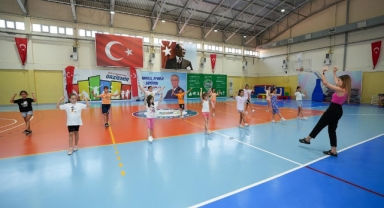 Gaziemirli çocuklara sporla dolu yaz tatili 