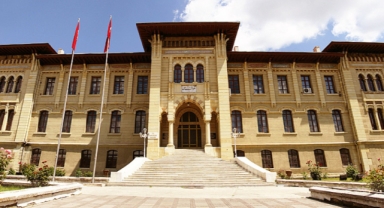 Hükümet konakları için üç milyar liradan fazla harcandı! 