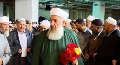 İsmail Saymaz yazdı: Menzil’de “üç oğul” dönemi