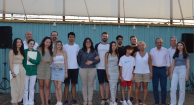 İzmir’den Silikon Vadisi’ne: İzmirli WIN USA Vakfı öğrencileri sertifikalarını aldı