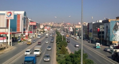 İZMOD’dan yabancı uyruklu çalışan isyanı: “Keşke sanayimizde dışarıdan gelmiş yabancılar olmasa da...” 