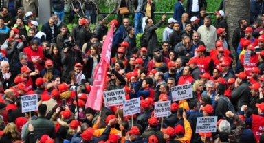 Kadro, ücret iyileştirmesi, eşitlik için... İzmir'de 33 bin emekçi iş bırakma eylemi yapacak! 