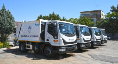 Karabağlar'a yeni çöp kamyonu: 