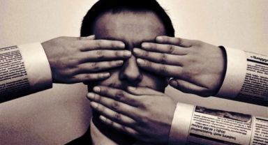 ‘Maseratili Polis'in cenazesinde gazeteciye saldırı