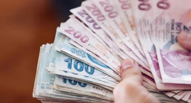 Milyonlarca memurun merakla beklediği zam oranı belli oldu... Hangi memur ne kadar maaş alacak? 