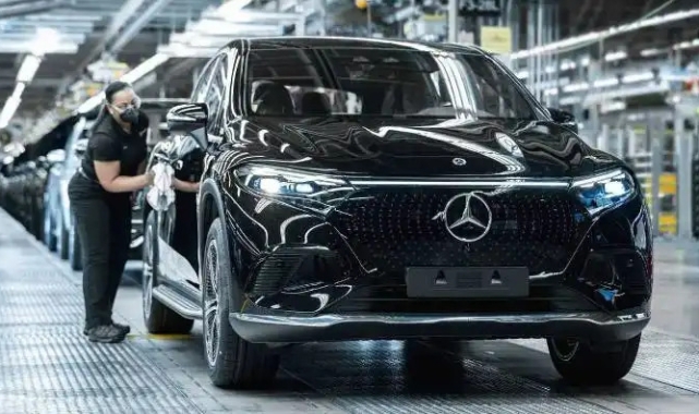 Online satışlar durduruldu mu? Mercedes-Benz Türkiye'den açıklama geldi