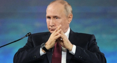 Putin’den Ukrayna’nın NATO üyeliği yorumu: “Uluslararası arenadaki gerilimi artırır”