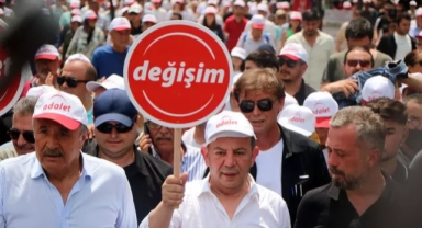 Tanju Özcan'dan yeni parti sinyali