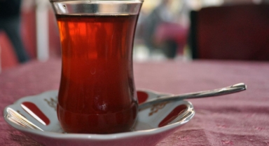 Zam yağmuru dinmiyor... Çaya bir ayda ikinci zam! 