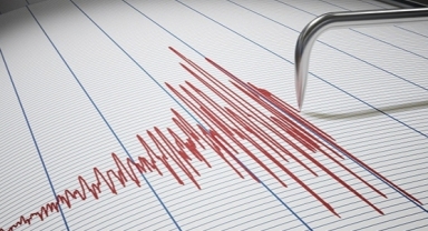 Adana'da deprem paniği 
