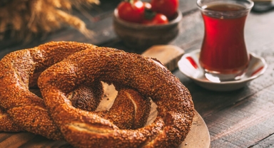 Asgari ücretliye çay - simit de lüks oldu: “Bu zalim yönetim...”