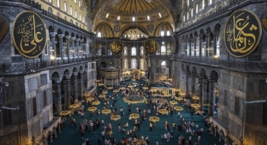 Ayasofya'da kötü koku şikayeti: 