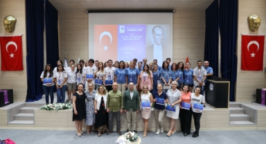 Buca'da uluslararası yaz kampı sona erdi