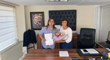 CHP Bayraklı'da Didem Gültekin mazbatasını aldı: 