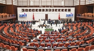 CHP Meclis'i olağanüstü toplantıya çağırdı