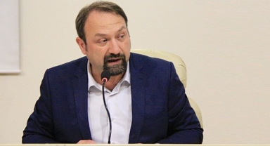 Çiğli Belediye Başkanı Utku Gümrükçü istifa etti... 