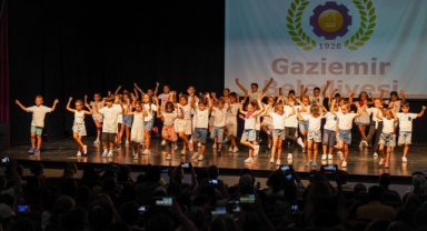 Gaziemir’de sahne Yaz Okulu kursiyerlerinin