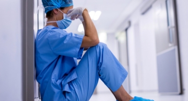 Hekimler göç etmeye devam ediyor... Temmuz'da rekor sayıda belge talebi