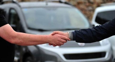 İkinci el otomotiv fiyatları uzun bir süre sonra düşüşe geçti