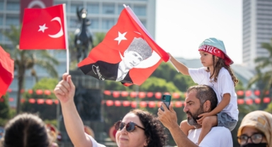 İzmir 30 Ağustos Zafer Bayramı’na hazır... Toplu taşıma yüzde 50 indirimli olacak