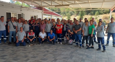 İzmir'de üç belediyede işçiler ek protokol talebiyle iş bıraktı: İşçilerden yüzde 50 zam talebi