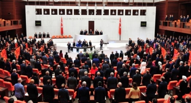 Kamuda mülakatın kaldırılması için yasa teklifi Meclis’e sunuldu 