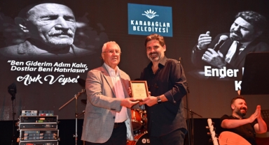 Karabağlar'da Aşık Veysel anıldı